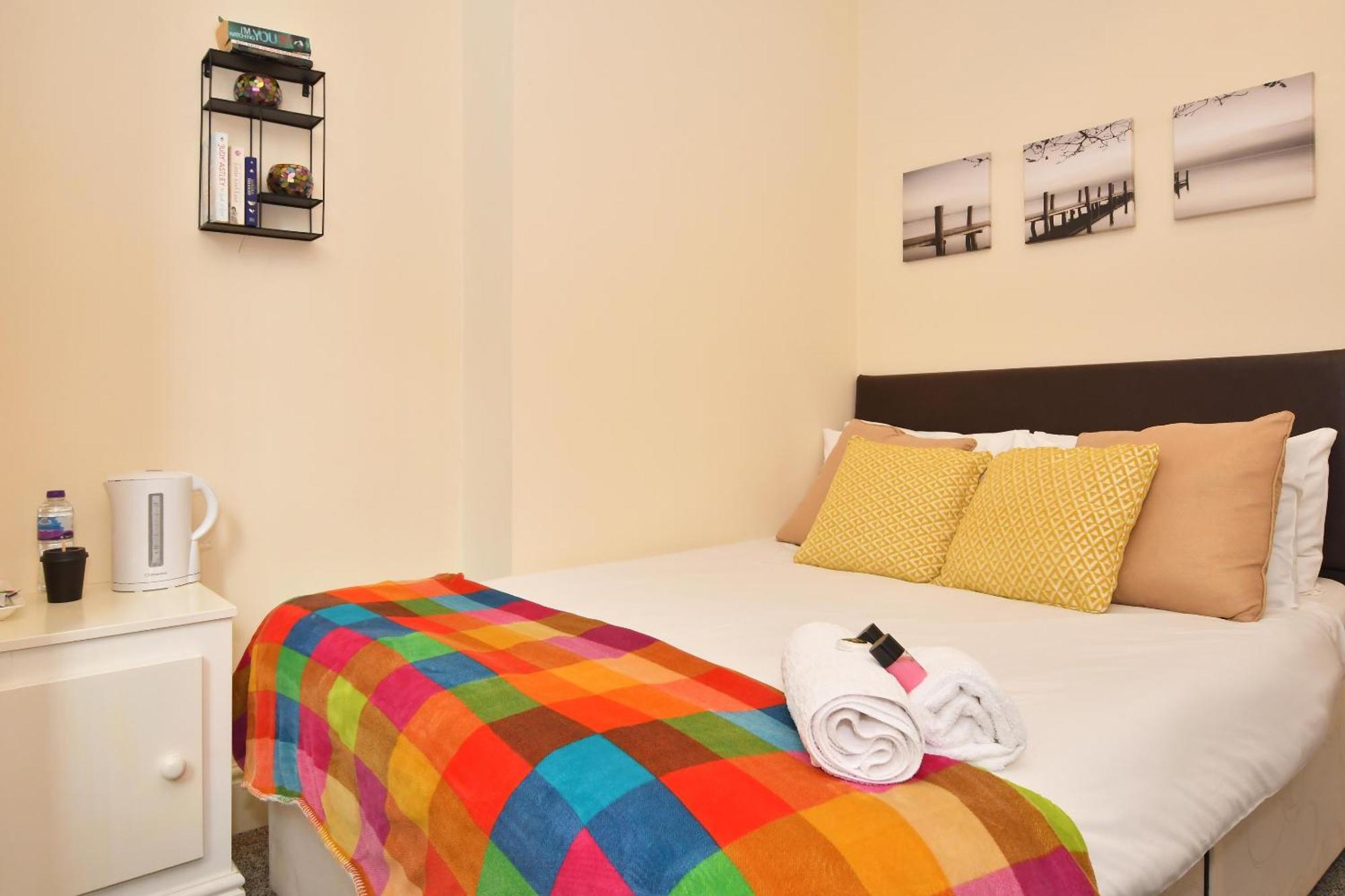 Townhouse @ 178 Ruskin Road Crewe Dış mekan fotoğraf